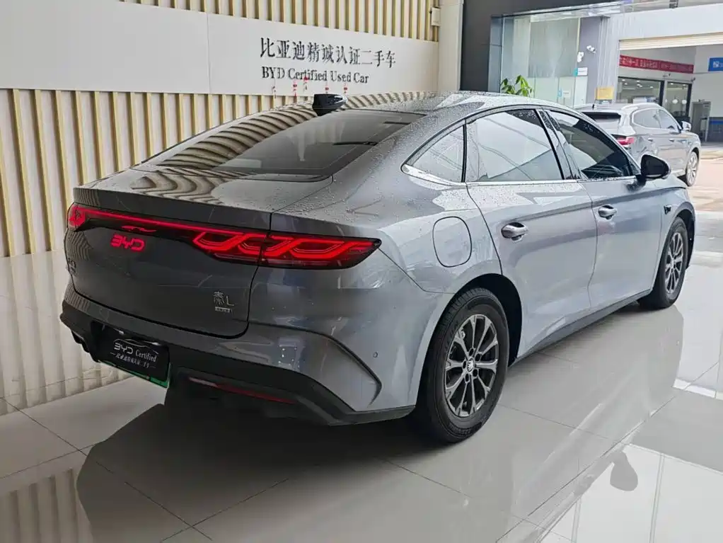 BYD Qin L 2025 — фото 6