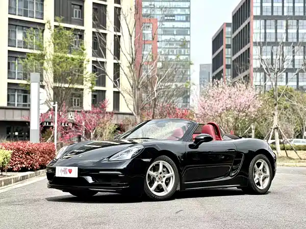 Porsche 718 2022