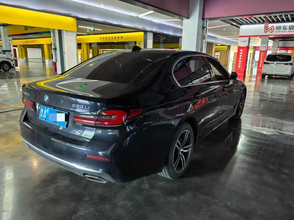 BMW 5 Series 2022