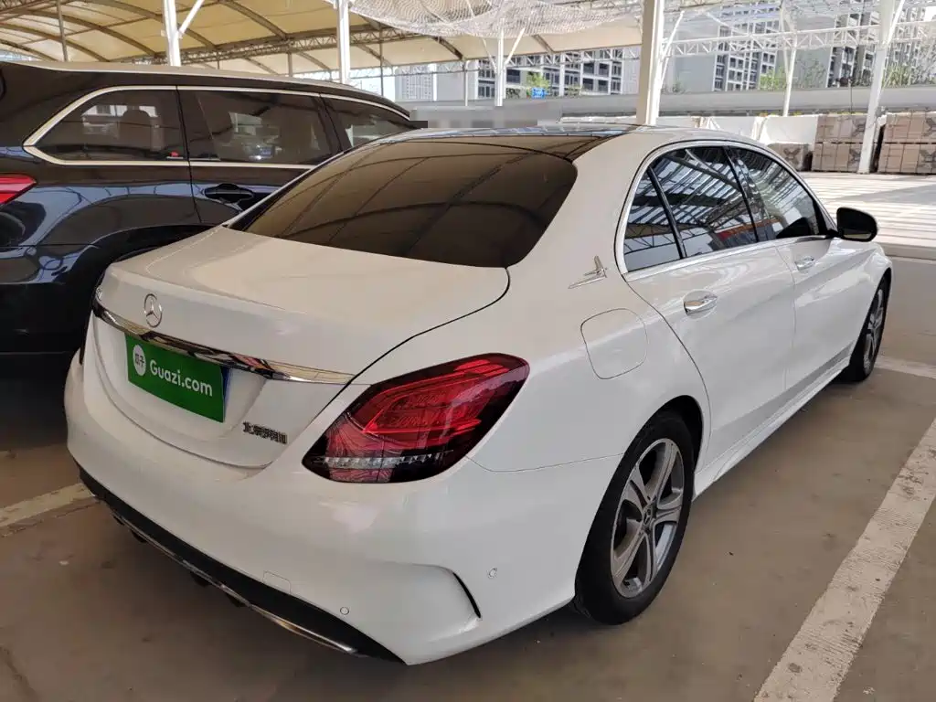Mercedes-Benz C-Class 2018