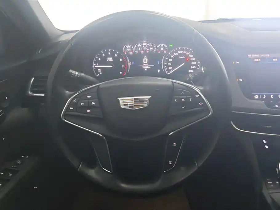 Cadillac CT6 2021 — фото 15