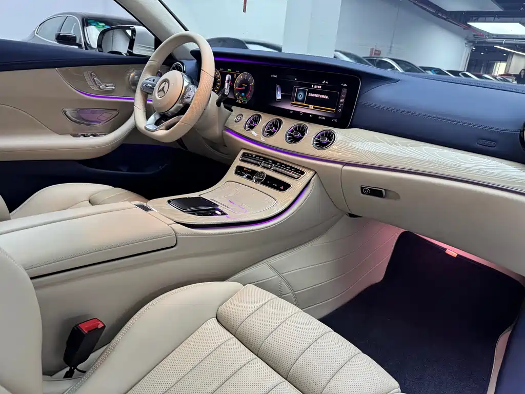Mercedes-Benz E-Class 2020 — фото 10