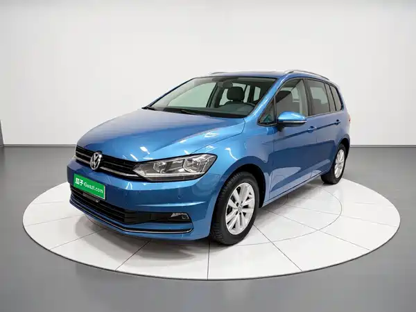 Volkswagen Touran 2016