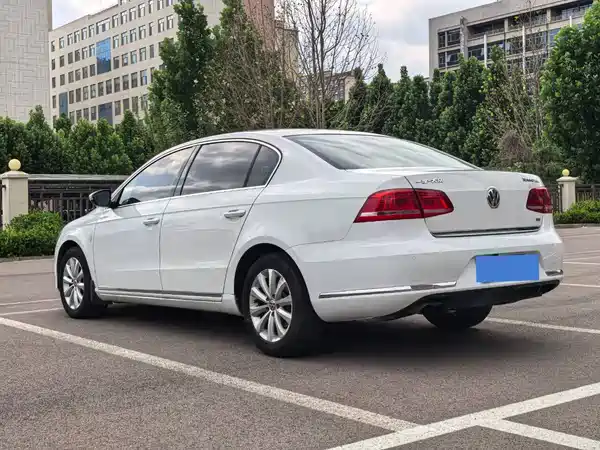 Volkswagen Magotan 2014