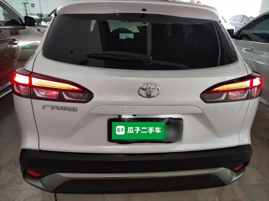 Toyota Frontlander 2023
