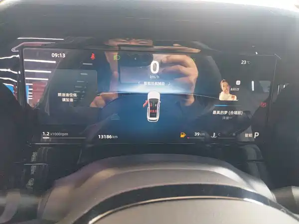 Geely Xingyue L 2024