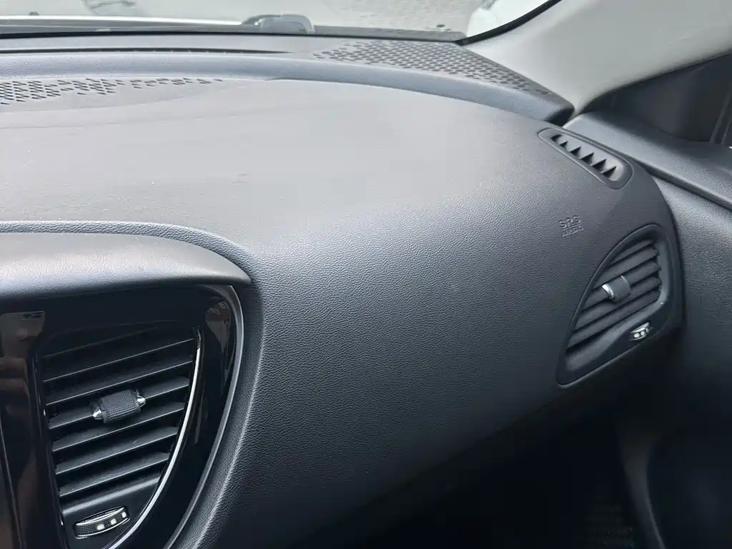 Fiat Viaggio 2017 — фото 21