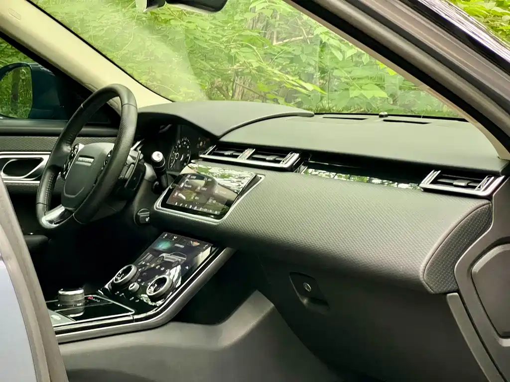 Land Rover Range Rover Velar 2020 — фото 25
