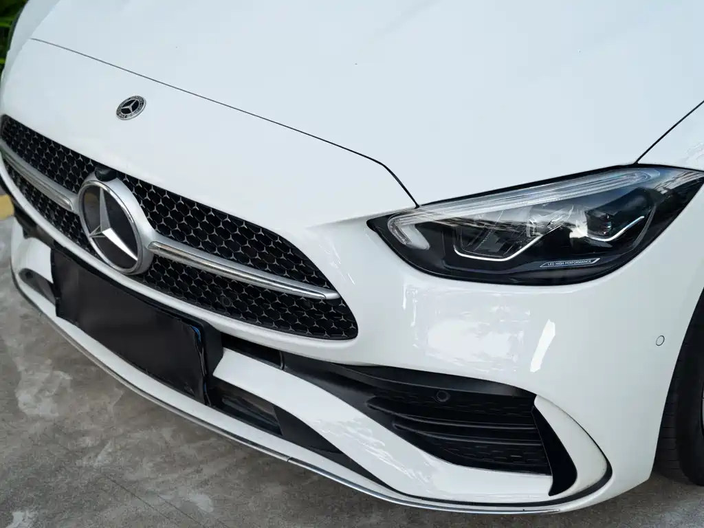 Mercedes-Benz C-Class 2023 — фото 5