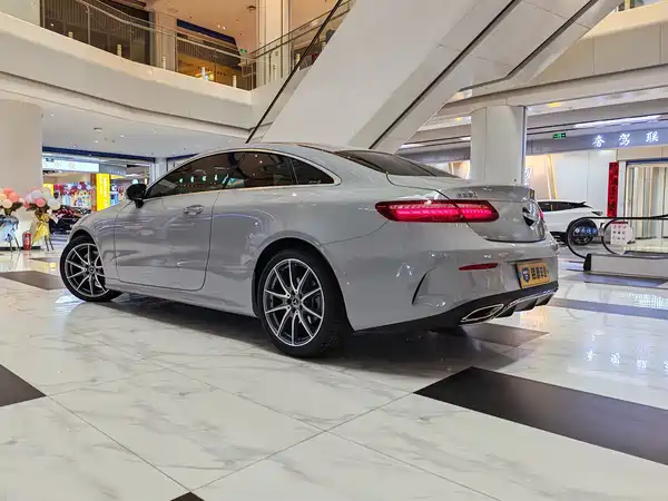 Mercedes-Benz E-Class 2021