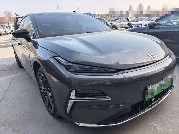 Geely Galaxy Starshine 8 2025