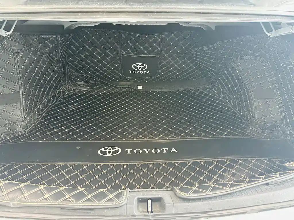 Toyota Corolla 2022 — фото 14