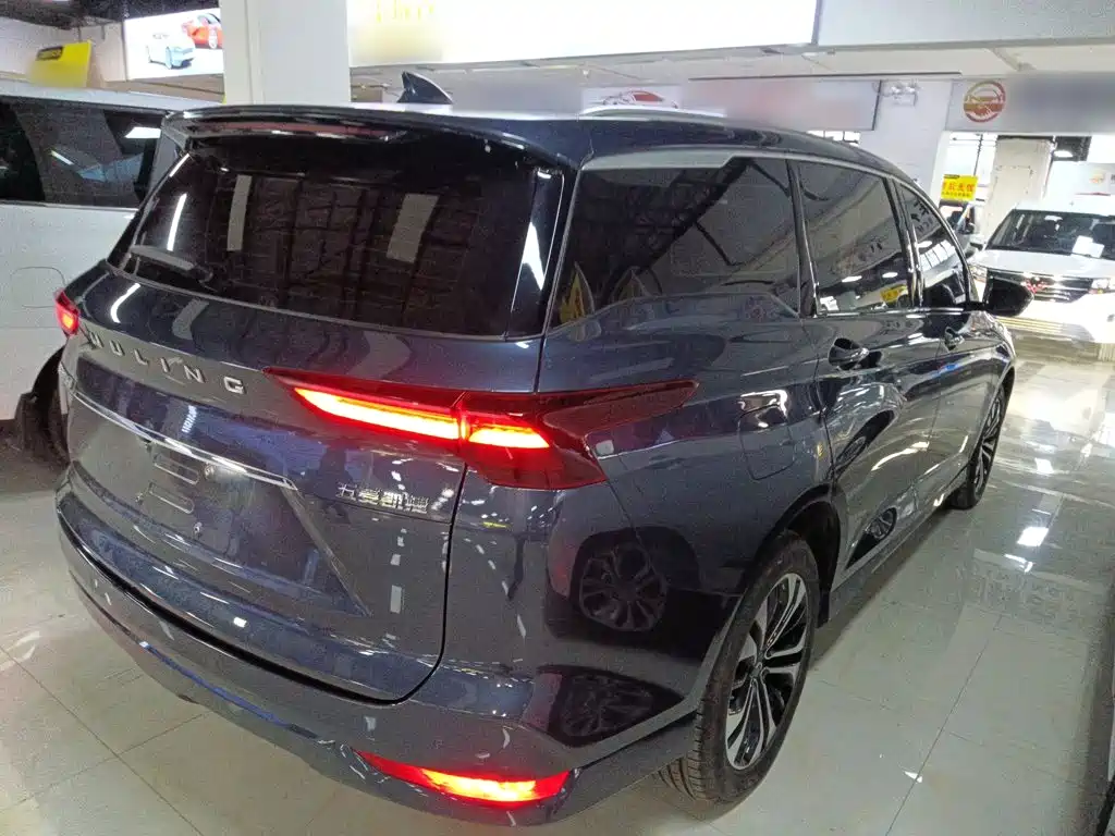 Wuling Victory 2022