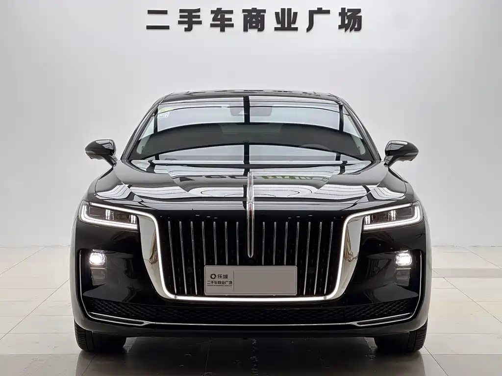 Hongqi H9 2021 — фото 2