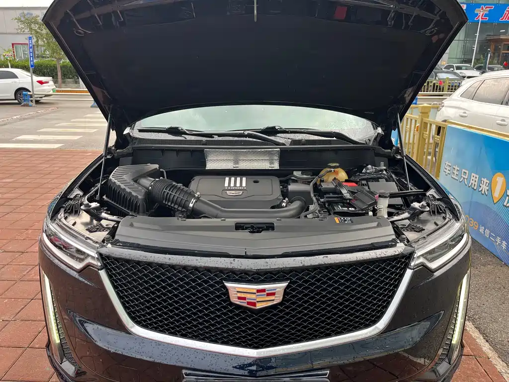 Cadillac XT6 2020 — фото 23