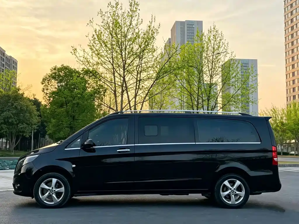 Mercedes-Benz Vito 2020 — фото 7