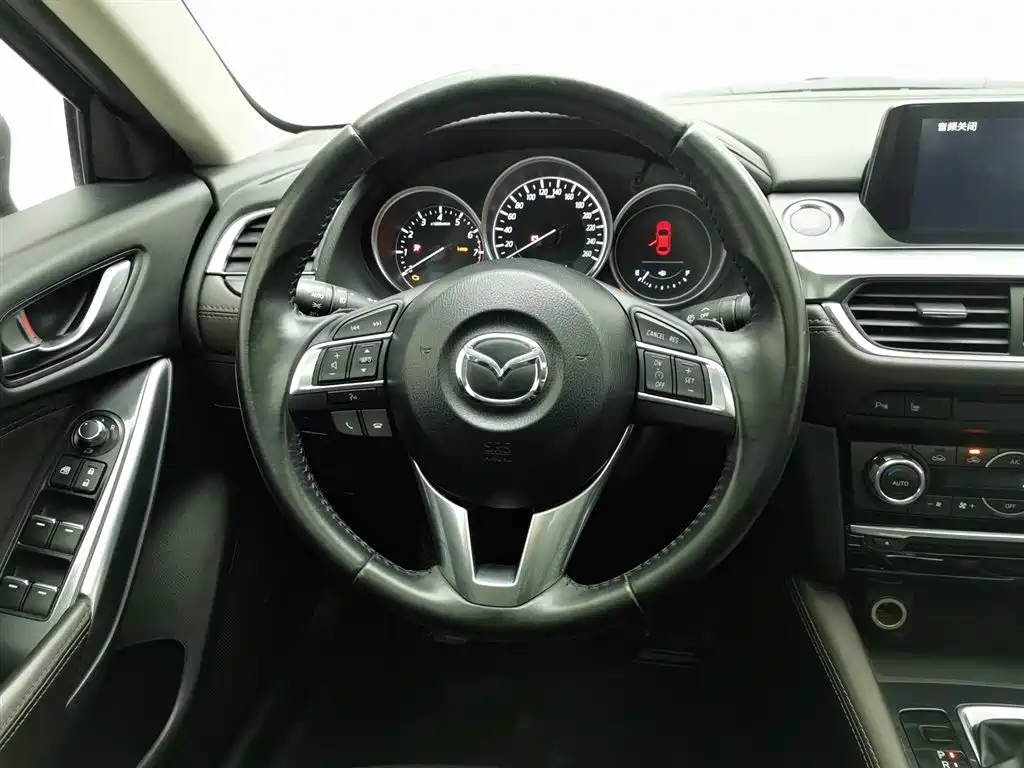 Mazda Atenza 2016 — фото 11
