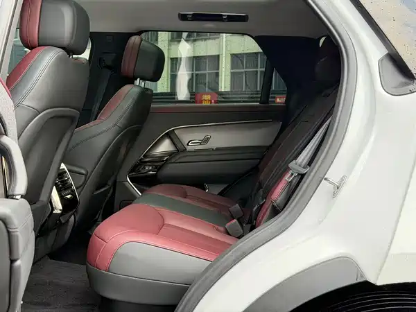 Land Rover Range Rover Sport 2024
