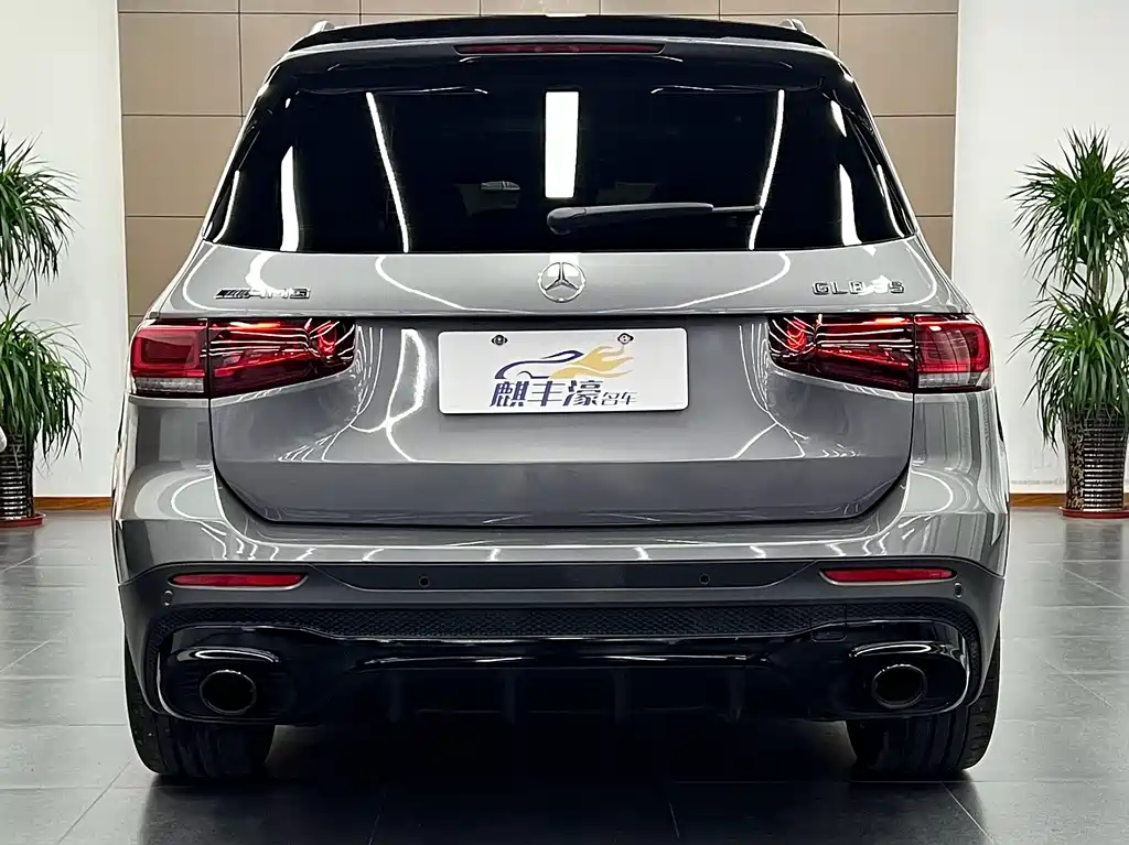 Mercedes-Benz GLB AMG 2022 — фото 17