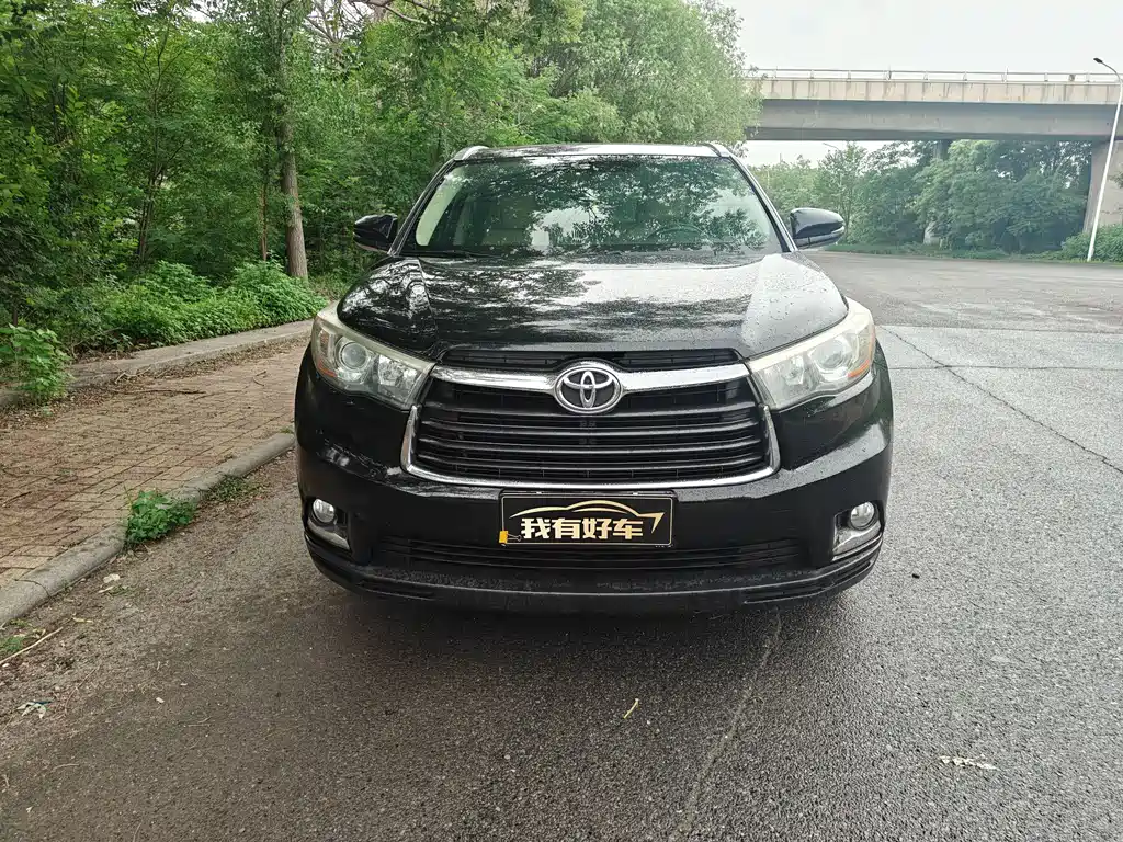 Toyota Highlander 2015 — фото 2