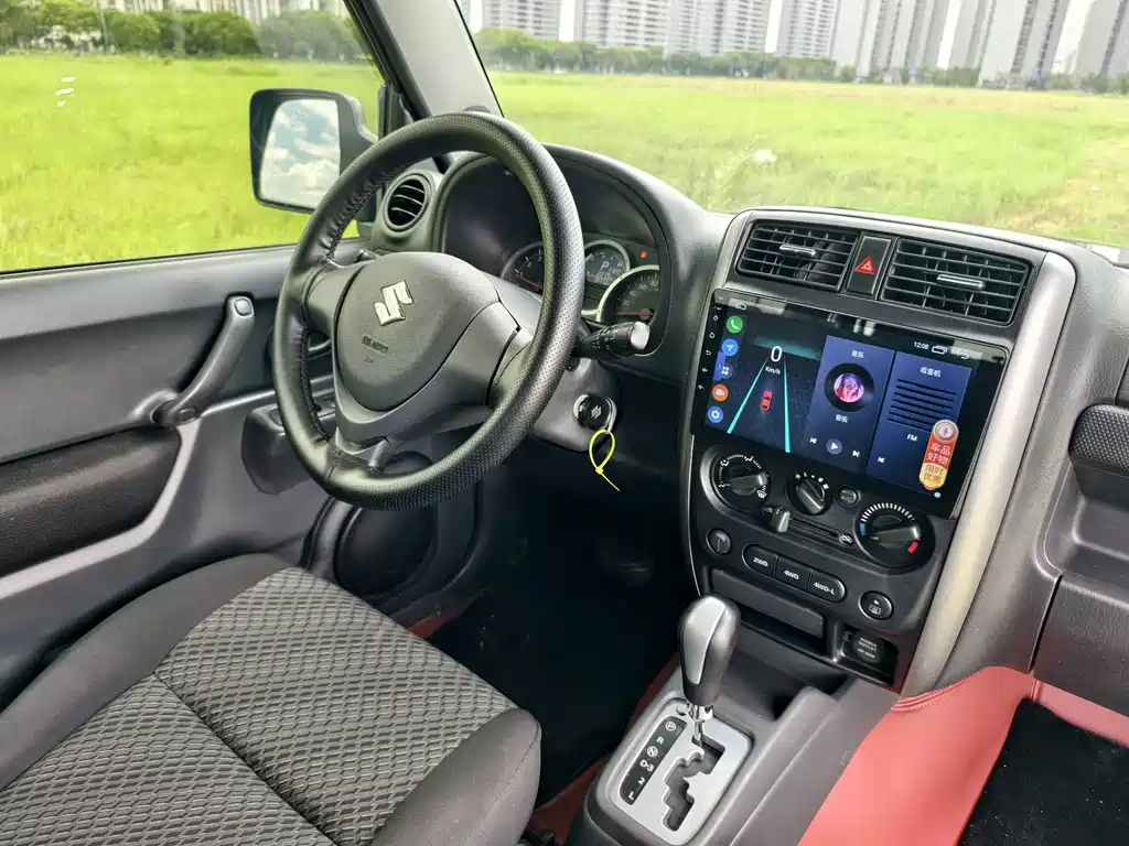 Suzuki Jimny 2016 — фото 25