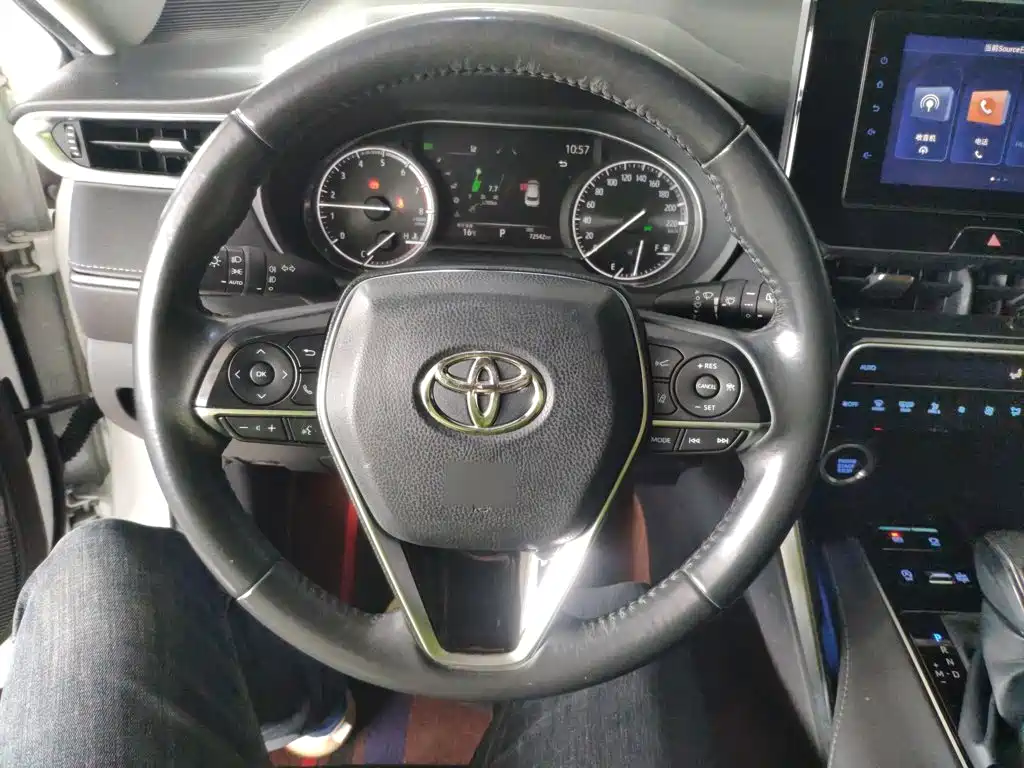 Toyota Harrier 2021 — фото 11
