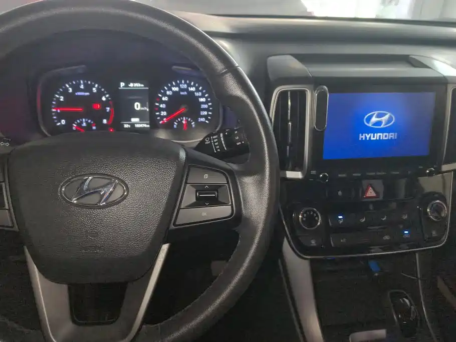 Hyundai ix35 2018 — фото 12