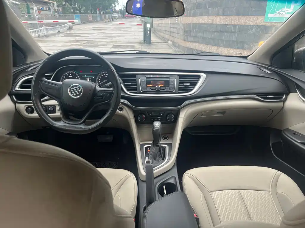 Buick Excelle 2015
