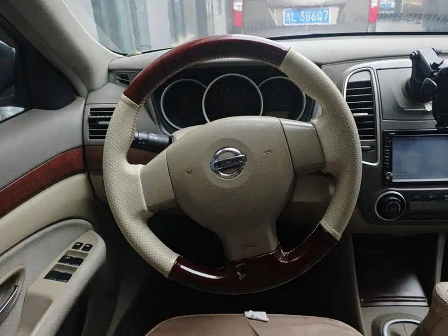 Nissan Sylphy 2011 — фото 14