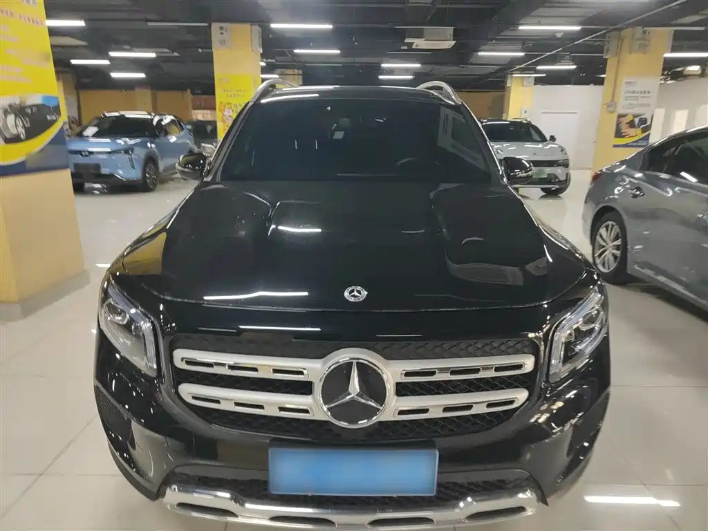 Mercedes-Benz GLB 2023 — фото 3