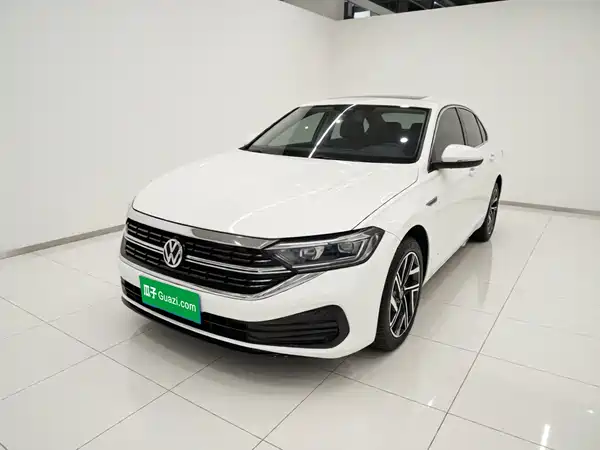 Volkswagen Sagitar 2024
