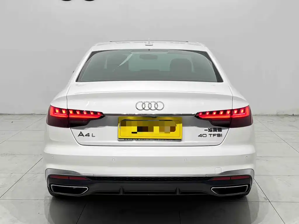 Audi A4L 2021