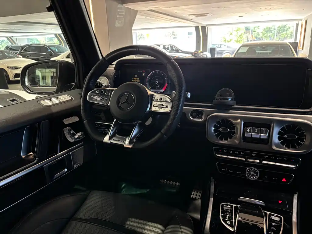 Mercedes-Benz G-Class AMG 2022 — фото 13