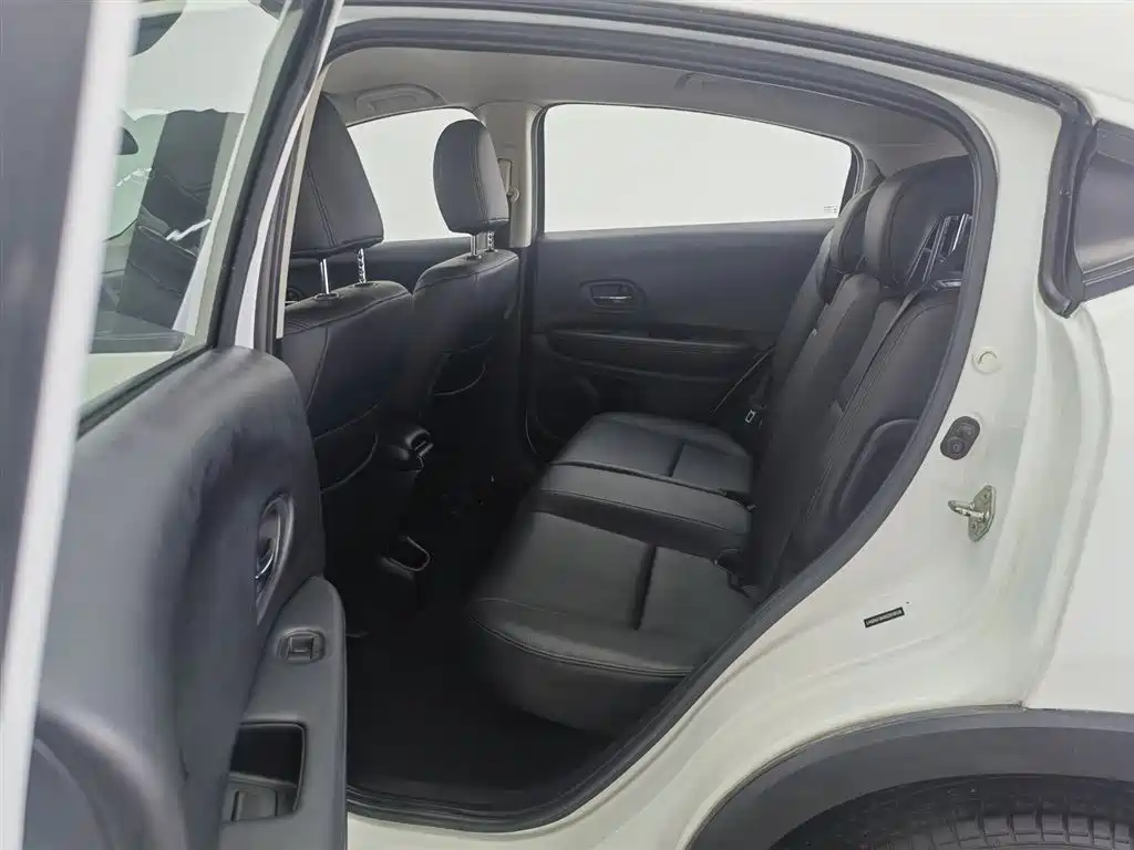 Honda Vezel 2015 — фото 15