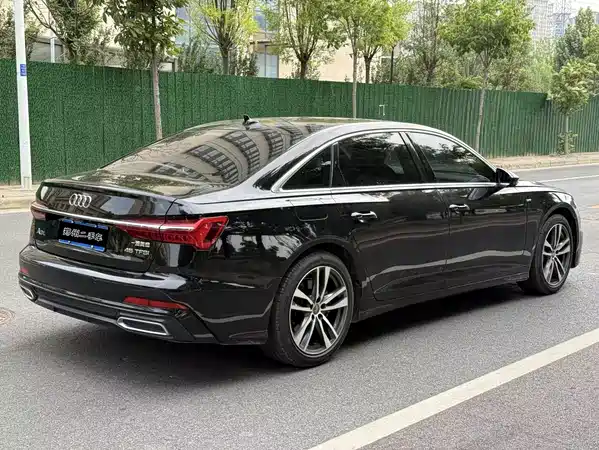 Audi A6L 2019