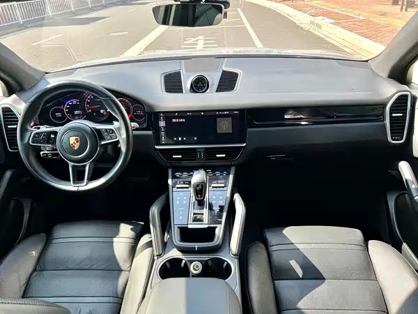 Porsche Cayenne 2018