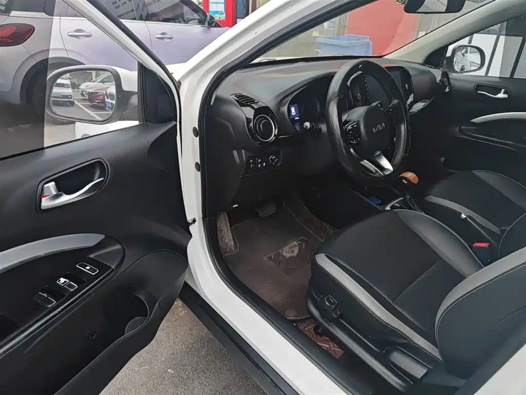 Kia KX1 2021 — фото 16