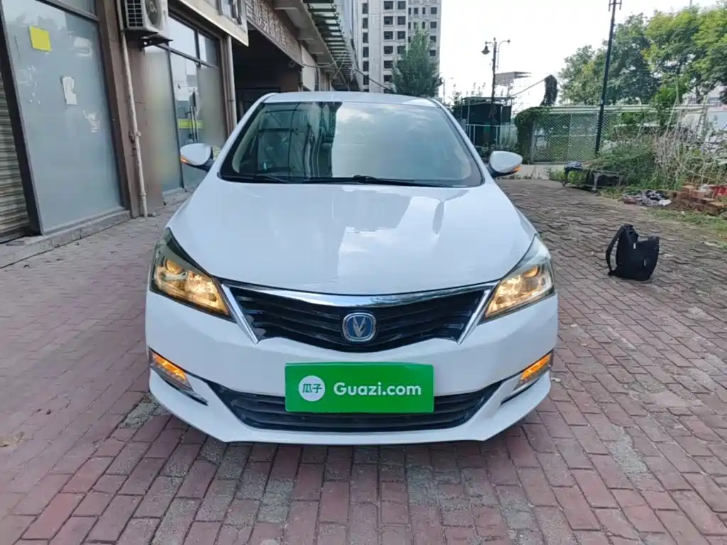 Changan Yuexiang V7 2017 — фото 3
