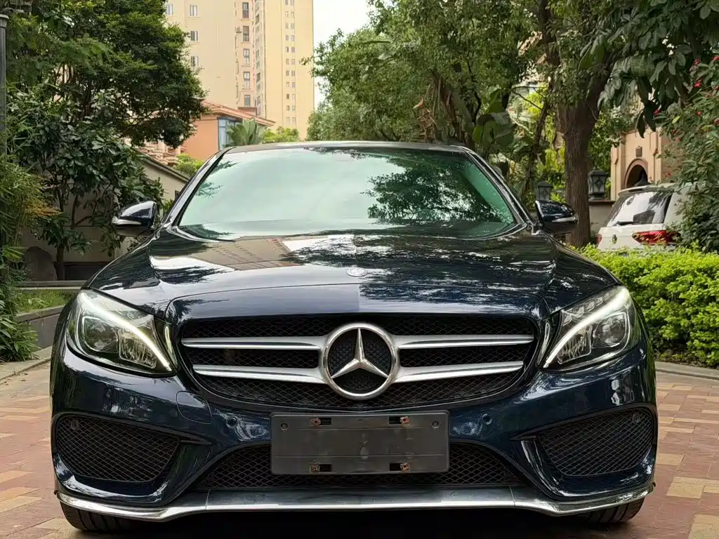 Mercedes-Benz C-Class 2017