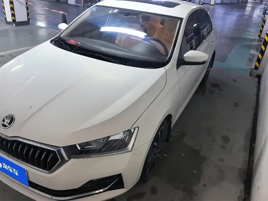 Skoda Rapid 2020 — фото 1