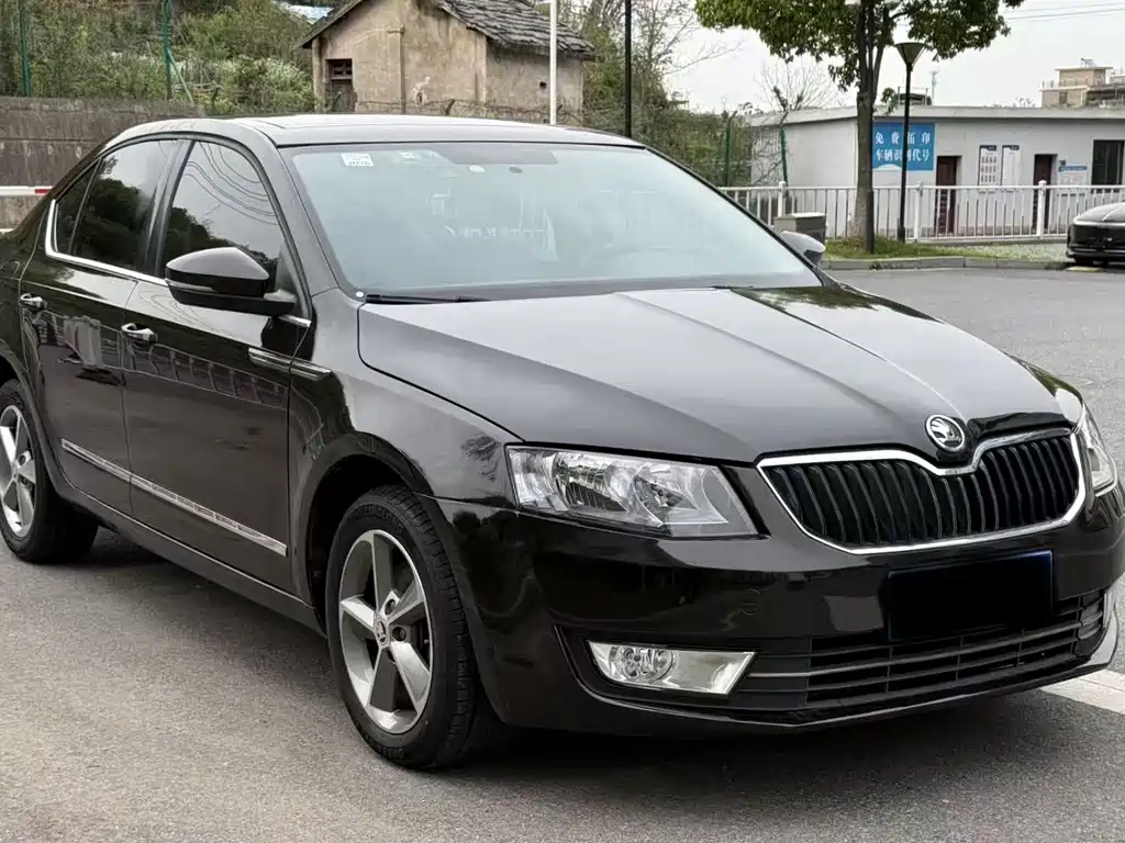 Skoda Octavia 2016 — фото 3