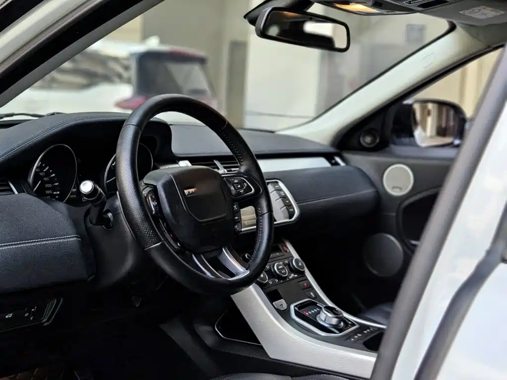 Land Rover Range Rover Evoque 2014 — фото 14