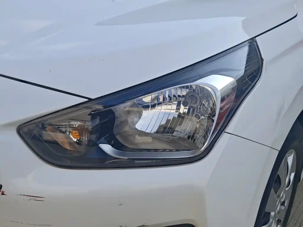 Hyundai Verna 2021 — фото 24
