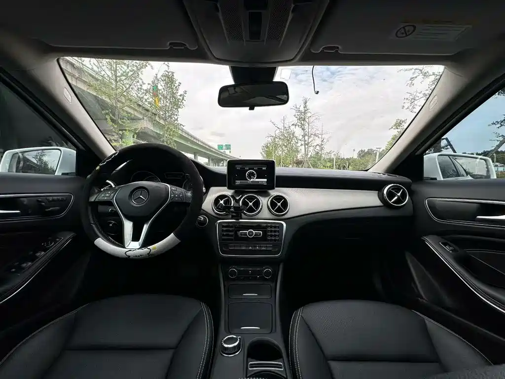 Mercedes-Benz GLA 2015 — фото 5