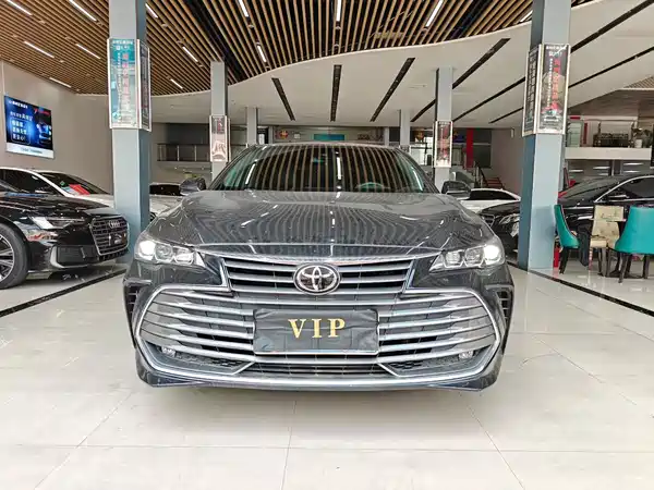 Toyota Avalon 2022