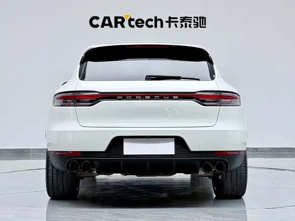 Porsche Macan 2021