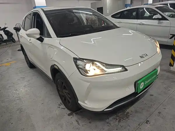 Neta V 2022