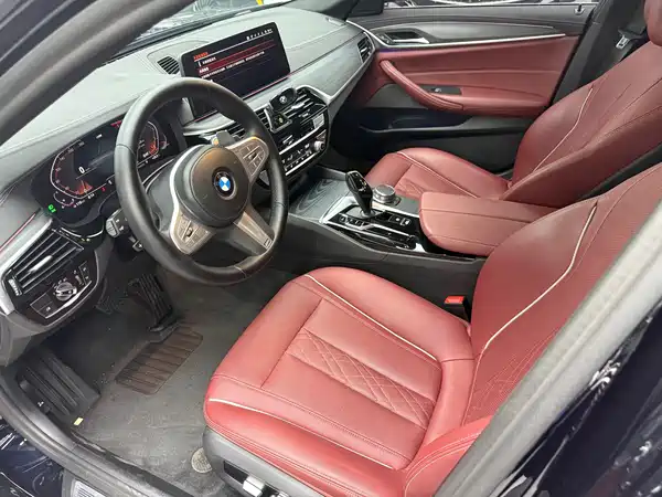 BMW 5 Series 2023