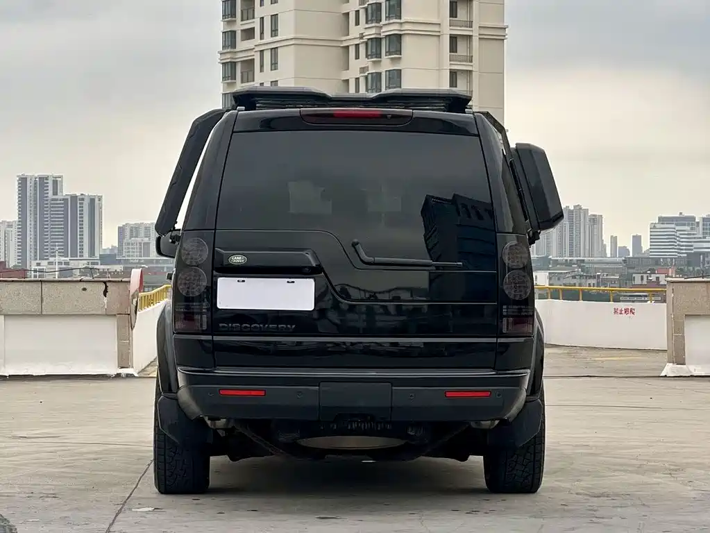 Land Rover Discovery 2015 — фото 6