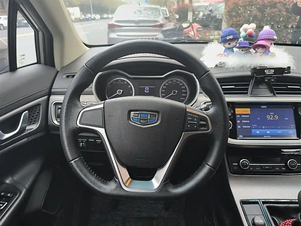 Geely Emgrand GS 2017 — фото 3